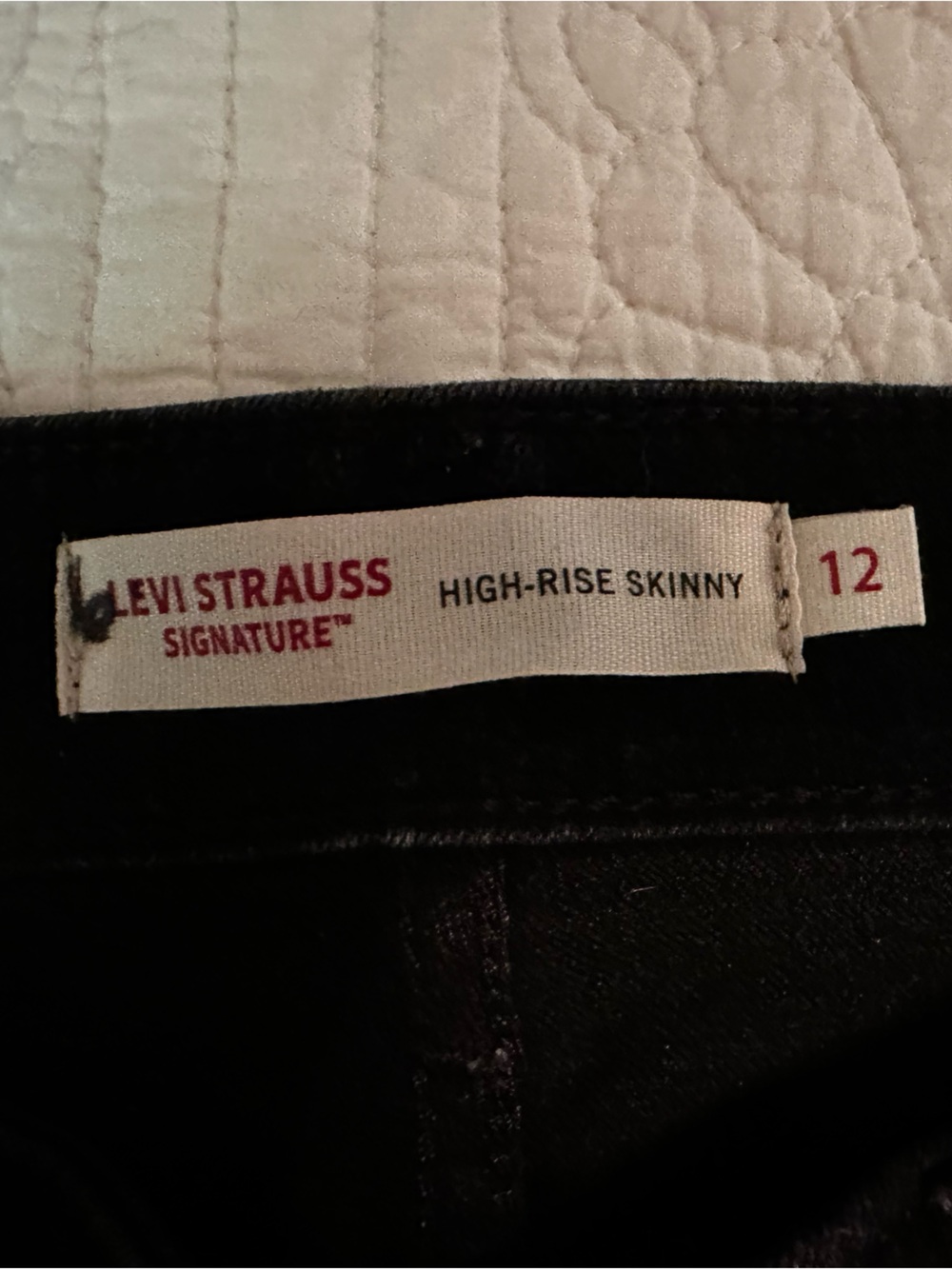 Signature by Levi Strauss High-Rise Skinny Jeans - Black